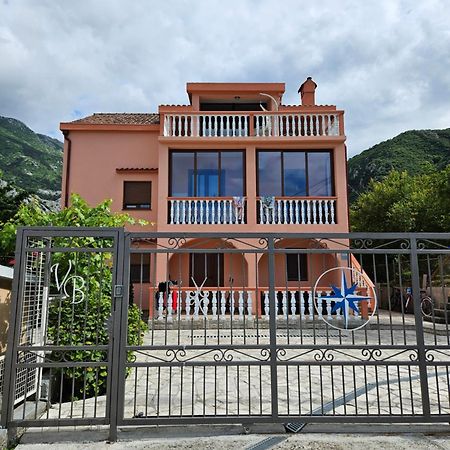 Apartment Vento Di Bocche Kotor Exterior photo